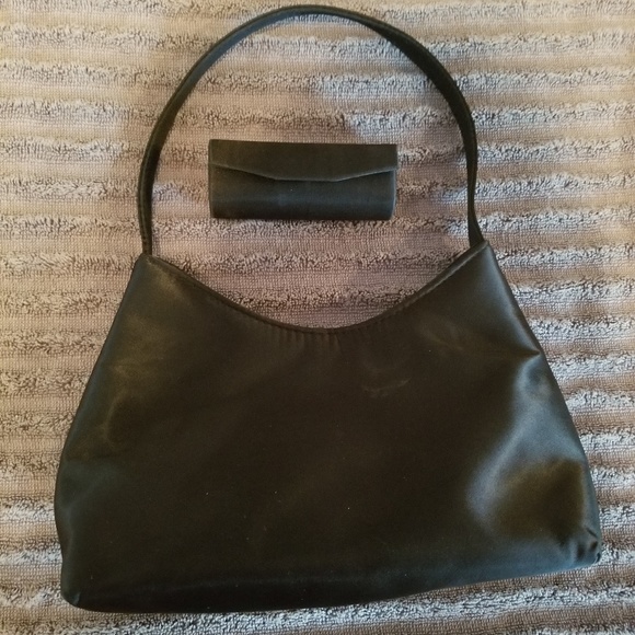 Handbags - Little black bag